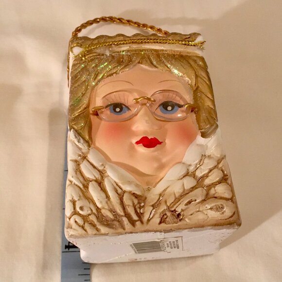 Magic Creations Santa & Mrs. Claus Ceramic Gift Bag Ornaments–1990s–Hand-Painted - Picture 9 of 16